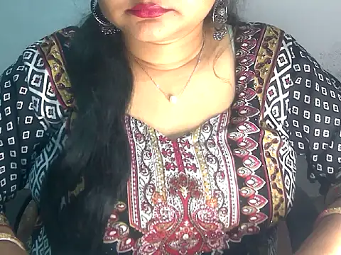 Snapshot of Saniya_K2 chatting on 02/20/26, 05:04 Saniya K2 online show from 02/20/26, 05:04