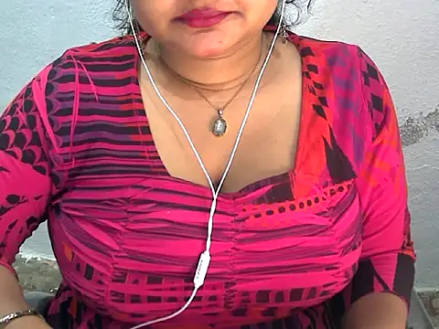 Saniya K2 online show from 07/17/26, 04:04