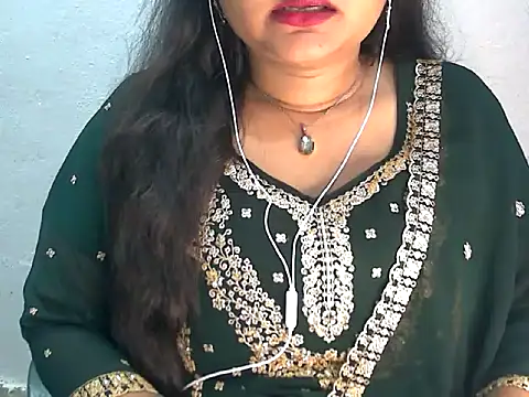 Saniya K2 online show from 06/26/26, 04:35