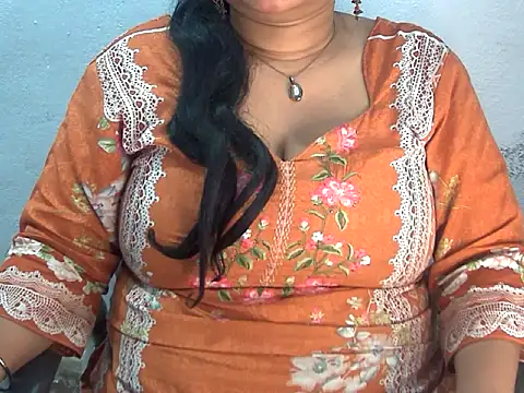 Saniya K2 online show from 07/26/26, 05:09