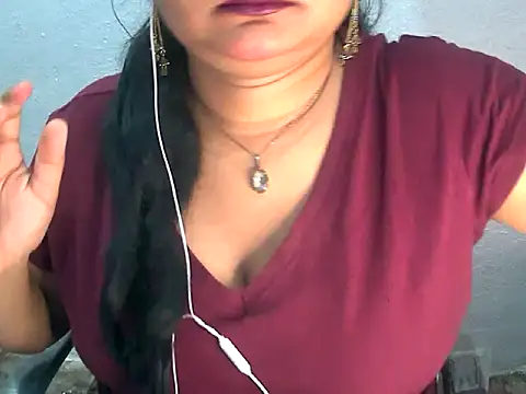 Saniya K2 online show from 07/30/26, 05:23