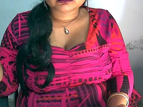 Saniya K2 online show from 04/18/26, 03:36