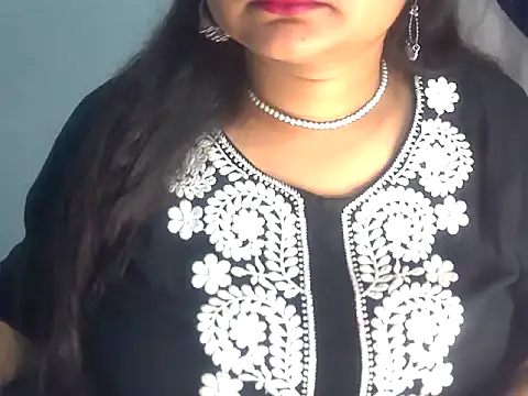 Snapshot of Saniya_K2 chatting on 02/16/26, 04:16 Saniya K2 online show from 02/16/26, 04:16