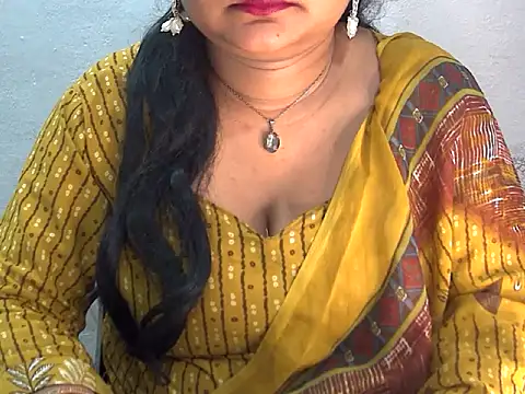 Saniya K2 online show from 06/18/26, 04:23