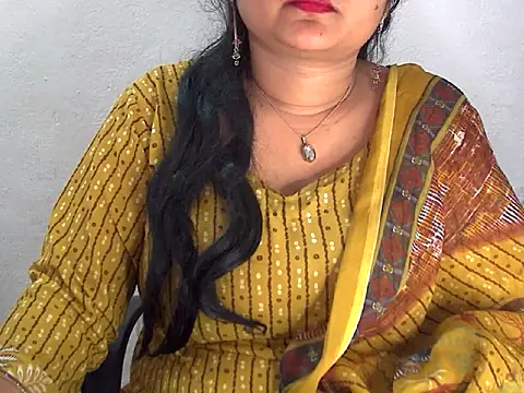 Saniya K2 online show from 04/26/26, 06:43