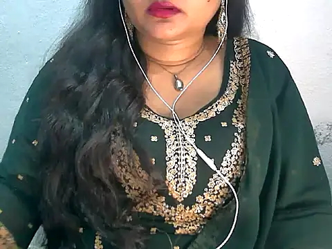Saniya K2 online show from 07/25/26, 04:13