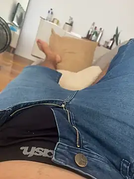 Snapshot of Bigbigjack chatting on 02/19/26, 04:37 Bigbigjack online show from 02/19/26, 04:37