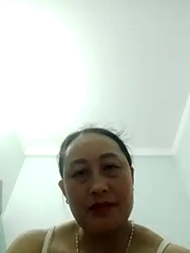 Jolie sexy online show from 04/22/26, 02:13