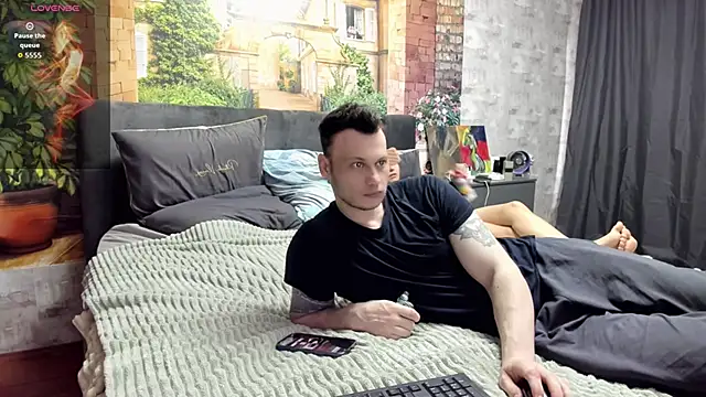  littleangie  online show from 06/04/26, 01:43