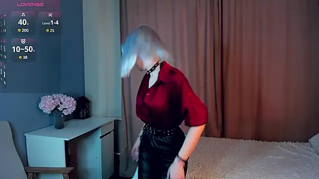 GoldenLenarz online show from 03/31/26, 11:12