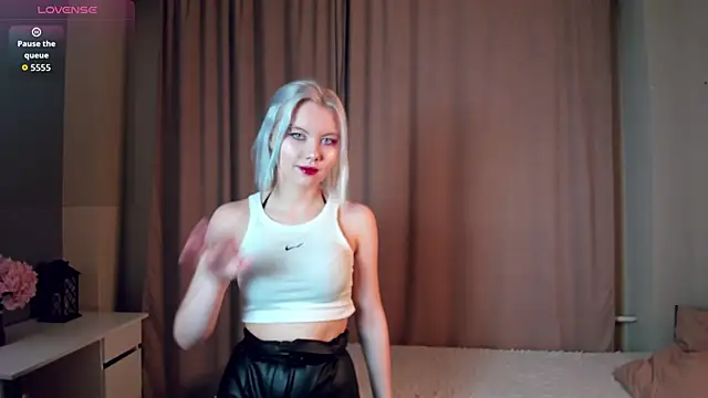 GoldenLenarz online show from 03/14/26, 11:05