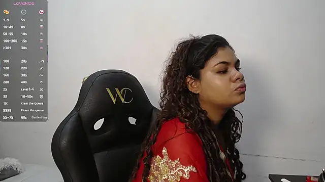 yaazhinii online show from 02/24/26, 11:55