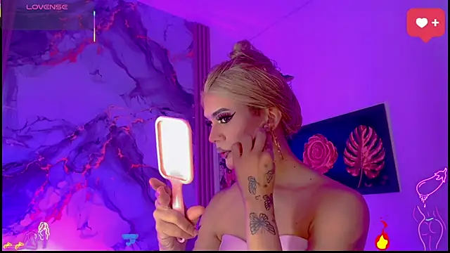 Aranza Dollts online show from 06/02/26, 07:36