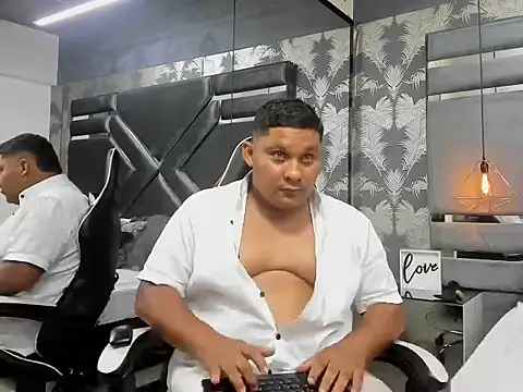 Snapshot of LaimCarterss chatting on 02/05/26, 01:18 LaimCarterss online show from 02/05/26, 01:18