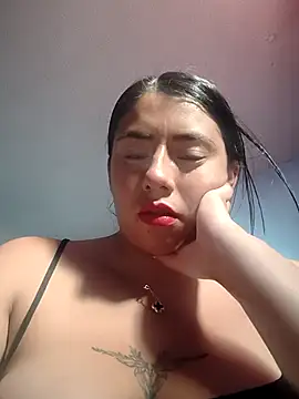 ashleymonroe4 online show from 04/14/26, 12:21