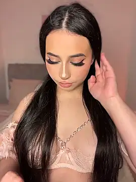 Sofiia Vegaa online show from 05/15/26, 01:25