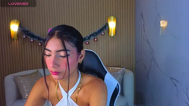 Perla Moon Tx online show from 02/07/26, 12:46