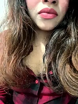 riya sharma11 online show from 04/04/26, 08:26