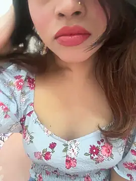 Snapshot of riya_sharma11 chatting on 02/21/26, 11:34 riya sharma11 online show from 02/21/26, 11:34