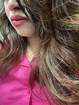 riya sharma11 online show from 04/01/26, 11:23