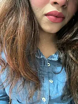 riya sharma11 online show from 04/13/26, 05:06