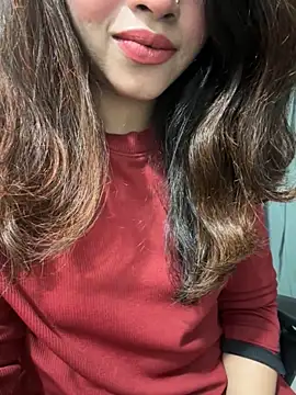 riya sharma11 online show from 04/16/26, 10:01