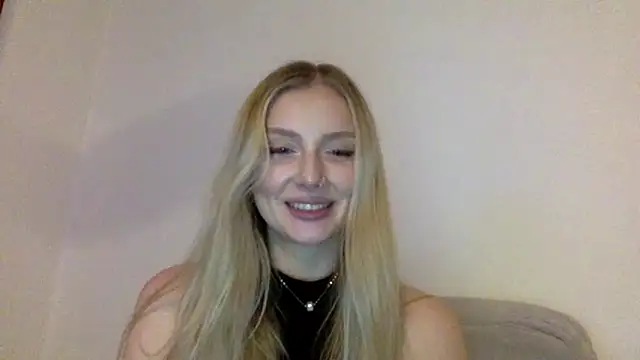 Snapshot of MayaWetDream chatting on 02/12/26, 08:52 MayaWetDream online show from 02/12/26, 08:52