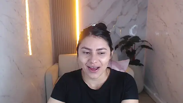 rox luxury tf online show from 03/13/26, 01:16