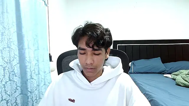 Pedestal diamant online show from 04/04/26, 12:17