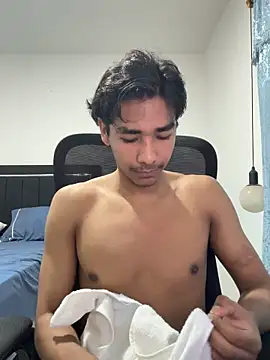 Snapshot of Pedestal_diamant chatting on 02/13/26, 11:49 Pedestal diamant online show from 02/13/26, 11:49