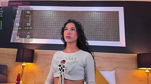 Chloee  Adams online show from 04/13/26, 08:13