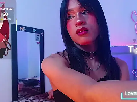 moonlyvelvet online show from 02/13/26, 10:43