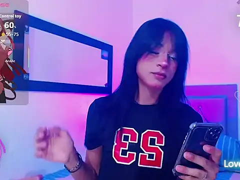 moonlyvelvet online show from 03/27/26, 05:27