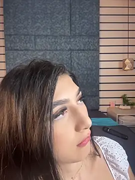 BadLilAngelXXX online show from 05/11/26, 01:01