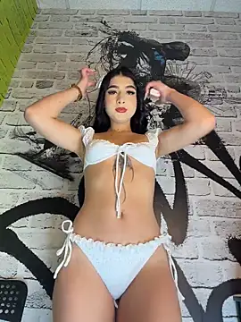 Snapshot of BadLilAngelXXX chatting on 06/29/26, 01:11 BadLilAngelXXX online show from 06/29/26, 01:11