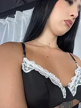 BadLilAngelXXX online show from 04/13/26, 01:15