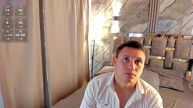 Snapshot of Manson_and_Zoe chatting on 02/23/26, 11:44 Manson and Zoe online show from 02/23/26, 11:44