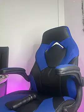 sooe fox online show from 04/03/26, 02:40