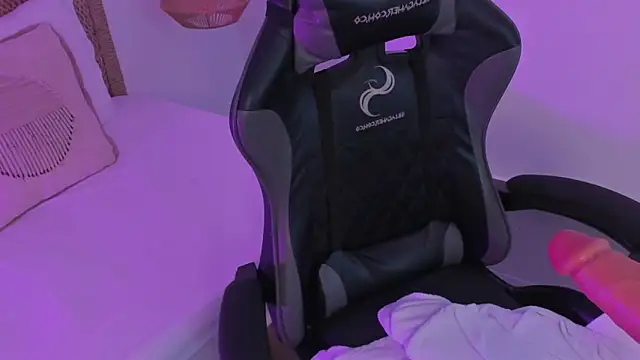 lilith visser online show from 03/05/26, 07:54