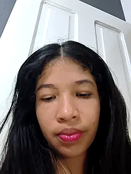 SiennaSuarez online show from 03/26/26, 02:10