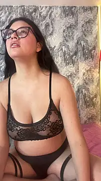 Snapshot of Dahlia-Rose chatting on 02/16/26, 02:43 Dahlia-Rose online show from 02/16/26, 02:43