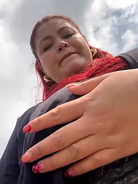 Lia-Moon77 online show from 02/11/26, 07:25