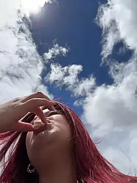 Lia-Moon77 online show from 07/07/26, 04:32