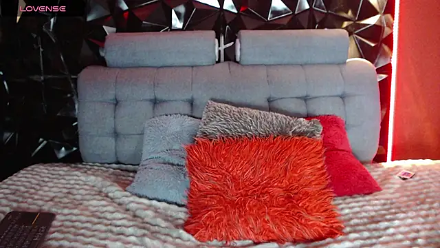 Tammy sutra online show from 03/09/26, 07:39