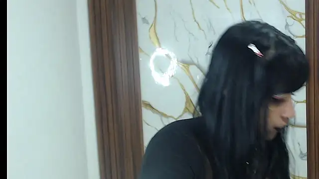 valen ros online show from 03/25/26, 08:57