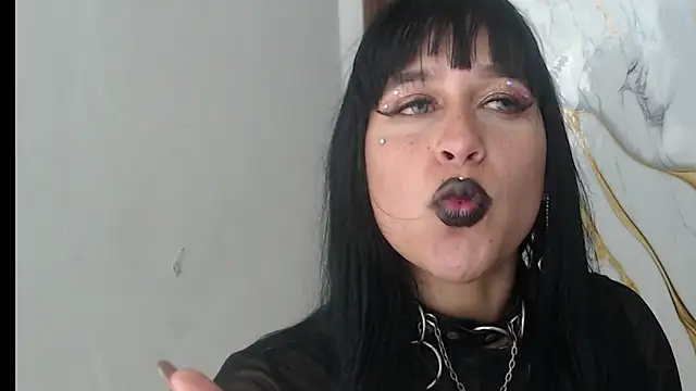 valen ros online show from 04/16/26, 05:57