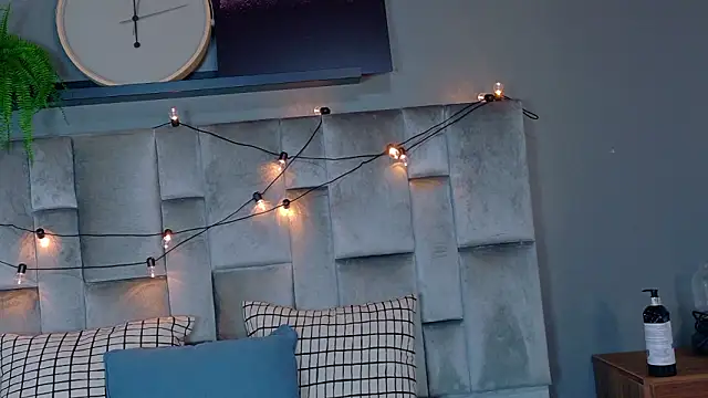 FernandaBrown   online show from 02/13/26, 07:25