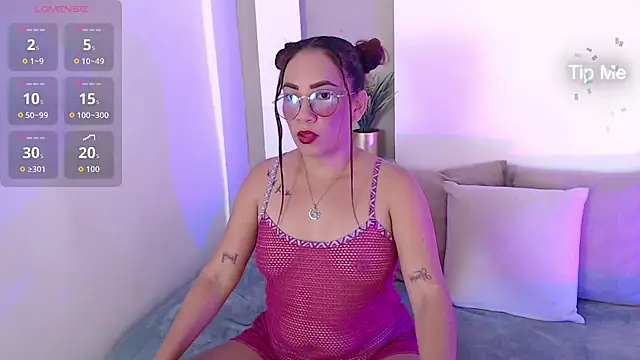 Ladysweety01  online show from 02/25/26, 08:52