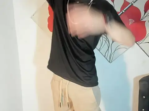 Jesshot bigcock20cm online show from 06/25/26, 04:32