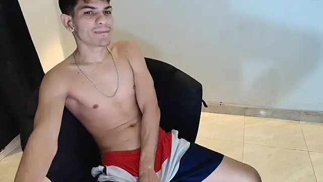 Jesshot bigcock20cm online show from 04/13/26, 08:35